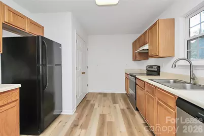 1215 McAllister Drive, Charlotte, NC 28216 - Photo 13