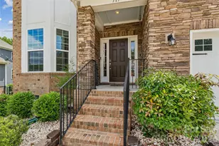 717 Laurel Oaks Ct, Fort Mill, SC 29715 - Photo 5