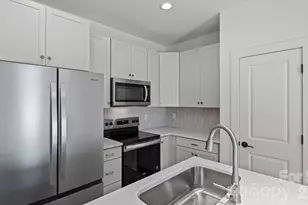 2160 Fieldcrest Ave, Gastonia, NC 28054 - Photo 5