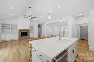 2109 6th St NW, Hickory, NC 28601 - Photo 21