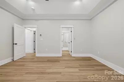 2109 6th Street NW, Hickory, NC 28601 - Photo 25