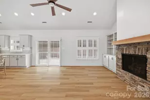 2109 6th St NW, Hickory, NC 28601 - Photo 11
