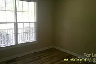 496 23rd Ave Dr NE, Hickory, NC 28601 - Photo 7