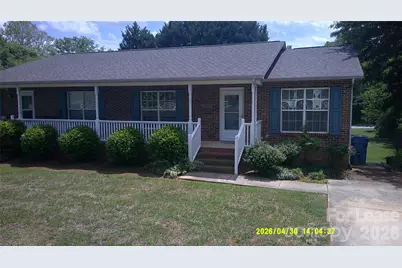 496 23rd Avenue Drive NE, Hickory, NC 28601 - Photo 1