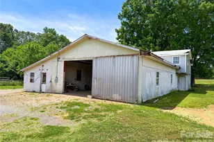 3895 Needmore Rd, Woodleaf, NC 27054 - Photo 3
