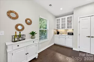 1641 Bark Branch Ln, Charlotte, NC 28205 - Photo 19