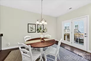 1641 Bark Branch Ln, Charlotte, NC 28205 - Photo 17