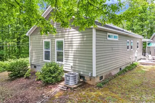 189 Friendly Cir, Saluda, NC 28773 - Photo 29