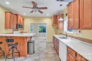 189 Friendly Cir, Saluda, NC 28773 - Photo 11