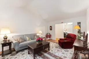 108 BridgetteÂ loop Rd, Hendersonville, NC 28791 - Photo 11