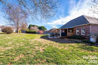 3992 Brickfield Street, Hickory, NC 28602 - Photo 7
