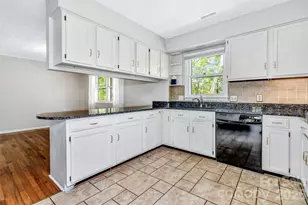 38 Chadwick Wade Dr, Asheville, NC 28804 - Photo 25