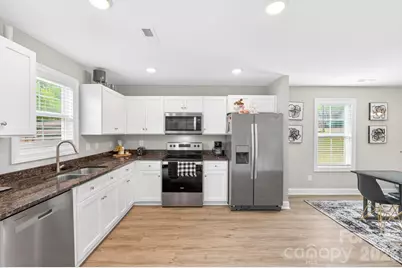 600 W 8th Street, Kannapolis, NC 28081 - Photo 9