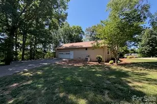 2610 Taylor Rd, Shelby, NC 28152 - Photo 9