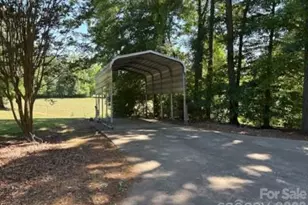2610 Taylor Rd, Shelby, NC 28152 - Photo 13