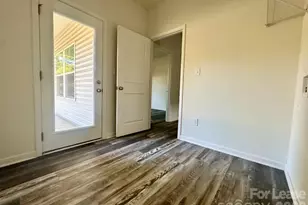 248 Mills Ave, Troutman, NC 28166 - Photo 25