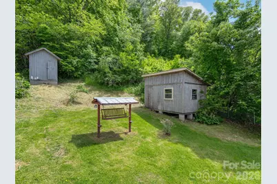379 N Fork Road, Barnardsville, NC 28709 - Photo 15