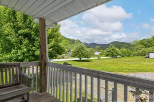 379 N Fork Rd, Barnardsville, NC 28709 - Photo 3