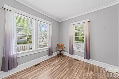 116 W 4th Avenue, Gastonia, NC 28052 - Photo 13