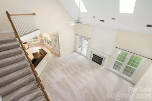 5217 Fairvista Dr, Charlotte, NC 28269 - Photo 9