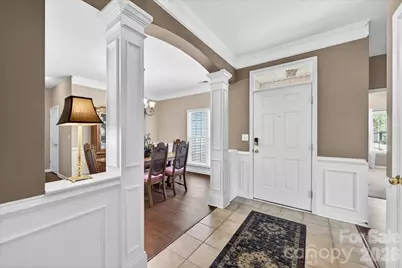 16046 Stuarts Draft Court, Charlotte, NC 28278 - Photo 3
