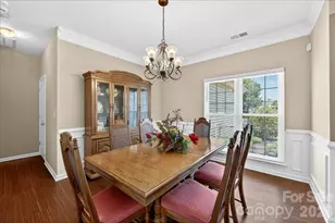 16046 Stuarts Draft Ct, Charlotte, NC 28278 - Photo 5