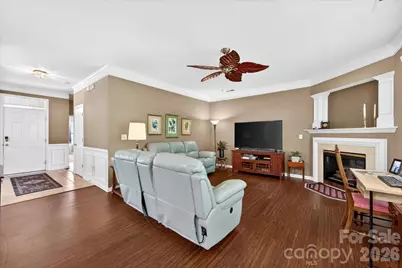 16046 Stuarts Draft Court, Charlotte, NC 28278 - Photo 7