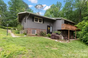 132 E Whisperwood Cir, Hendersonville, NC 28791 - Photo 1