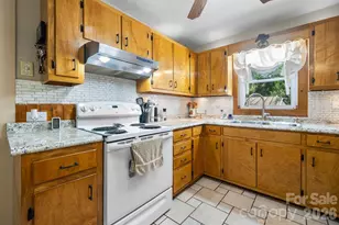 2582 Startown Rd, Newton, NC 28658 - Photo 11