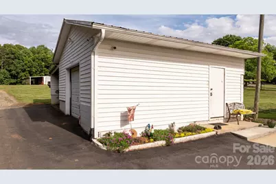 2582 Startown Road, Newton, NC 28658 - Photo 23