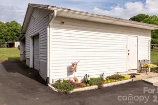 2582 Startown Rd, Newton, NC 28658 - Photo 23