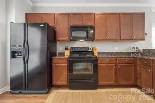 500 Village Park Dr, Belmont, NC 28012 - Photo 15