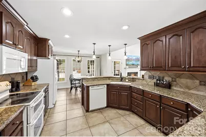 220 Landry Drive, Kings Mountain, NC 28086 - Photo 9