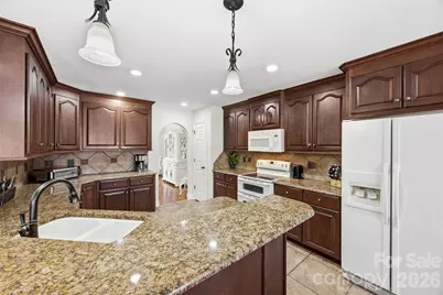 220 Landry Drive, Kings Mountain, NC 28086 - Photo 7