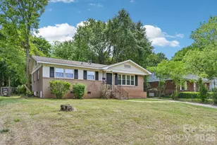 3935 Crestridge Dr, Charlotte, NC 28217 - Photo 3