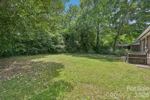 3935 Crestridge Dr, Charlotte, NC 28217 - Photo 31