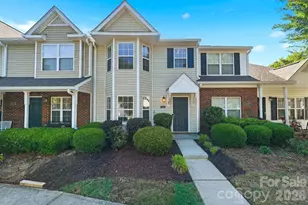 687 Rock Lake Glen, Fort Mill, SC 29715 - Photo 3