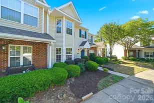 687 Rock Lake Glen, Fort Mill, SC 29715 - Photo 5