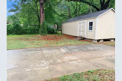 9209 Edgevale Drive, Charlotte, NC 28216 - Photo 31