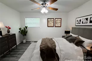 9209 Edgevale Dr, Charlotte, NC 28216 - Photo 15