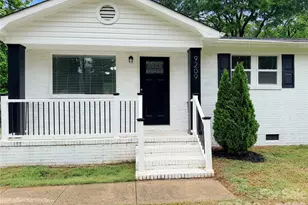 9209 Edgevale Dr, Charlotte, NC 28216 - Photo 3
