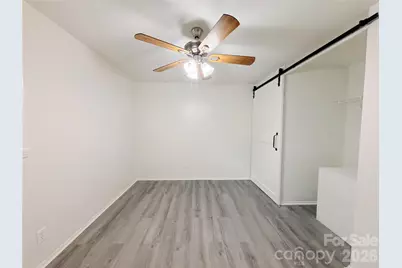 9209 Edgevale Drive, Charlotte, NC 28216 - Photo 25