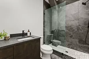 421 Marsh Rd, Charlotte, NC 28209 - Photo 19