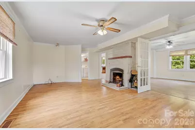 479 St Pauls Road, Hendersonville, NC 28792 - Photo 15