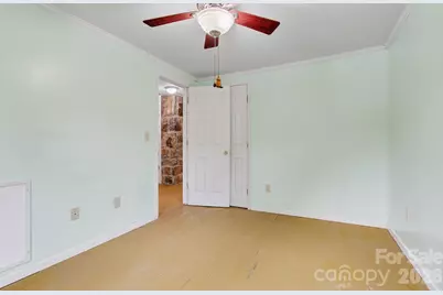 479 St Pauls Road, Hendersonville, NC 28792 - Photo 29