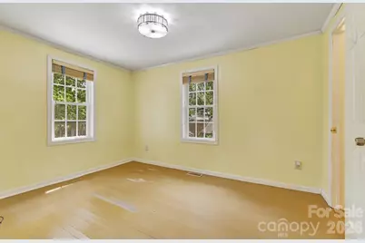 479 St Pauls Road, Hendersonville, NC 28792 - Photo 7