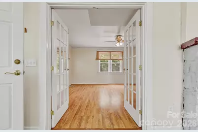 479 St Pauls Road, Hendersonville, NC 28792 - Photo 13