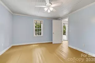 479 St Pauls Rd, Hendersonville, NC 28792 - Photo 33