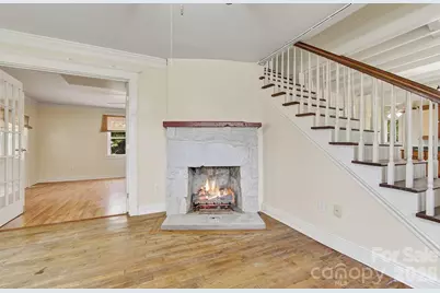 479 St Pauls Road, Hendersonville, NC 28792 - Photo 11