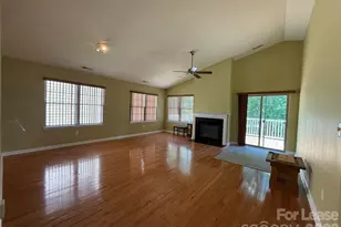 114 Fairway View Dr, Etowah, NC 28729 - Photo 3